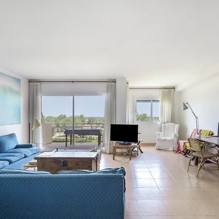 Port B202 Apartment *